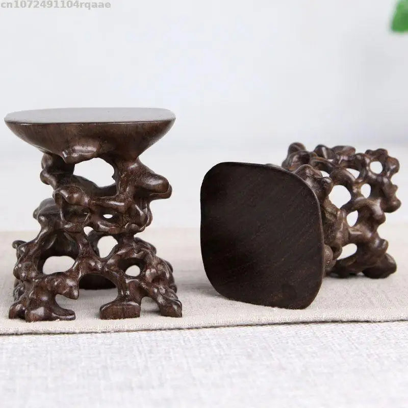 support bois sculpté théière tasse figurine bébé bol décor maison artisanal rustique