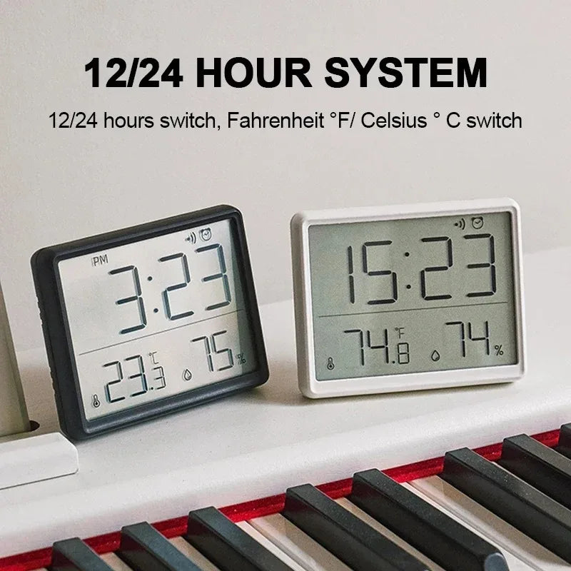 horloge numérique moderne horaire température blanc noir écran led mince minimaliste