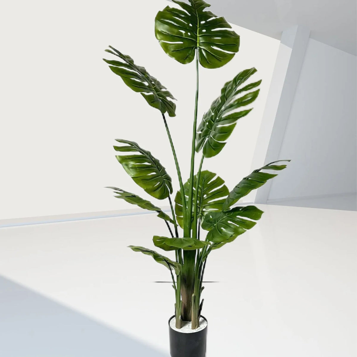 plantes artificielles vertes feuilles grandes moderne pot support métallique exposition extérieure