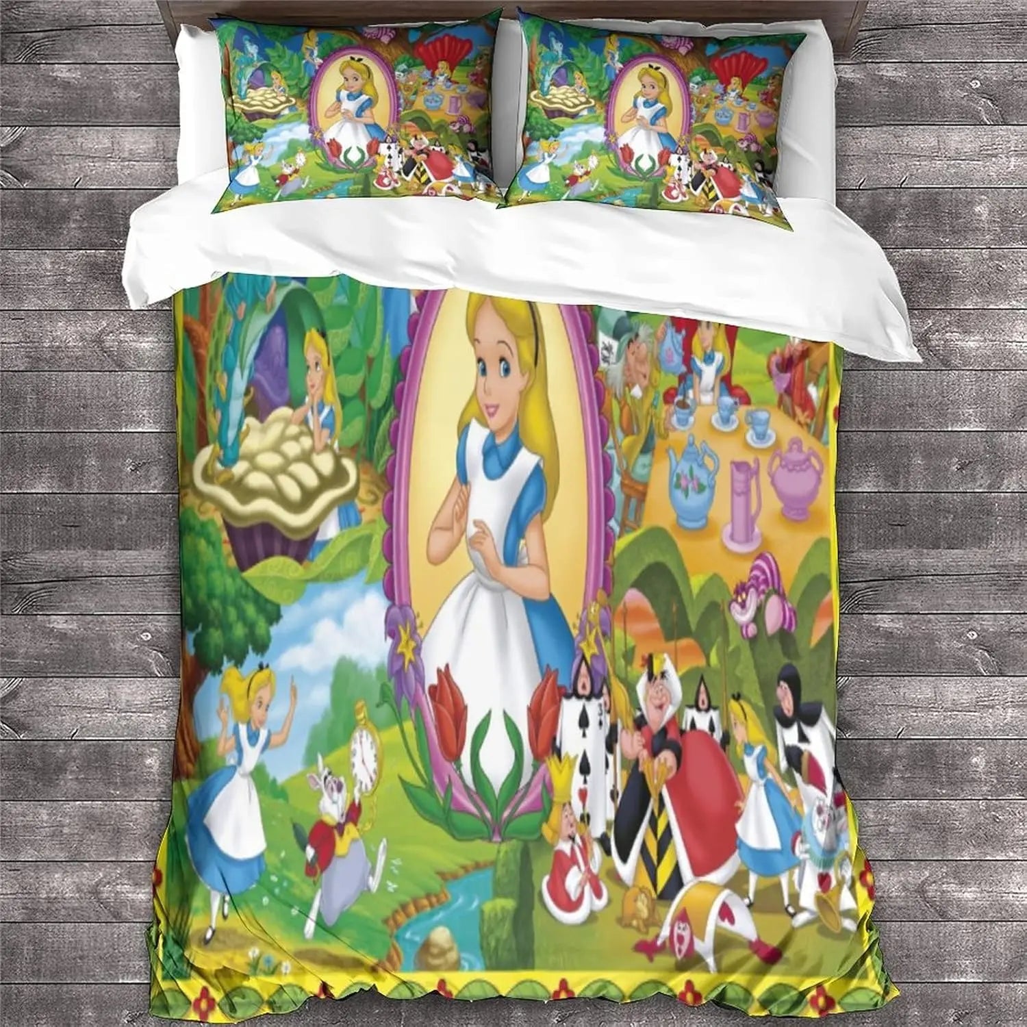 Housse de couette zippée Alice au pays des merveilles sur un lit