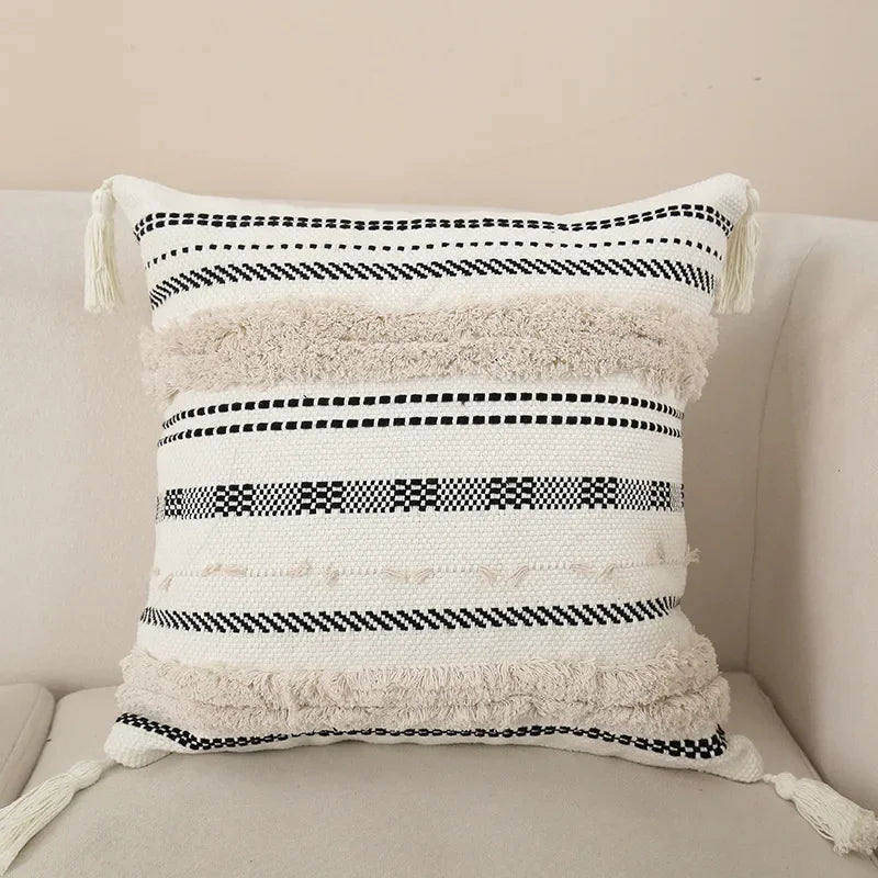 coussin carré boho noir blanc motif géométrique tassel polyester amovible lavable