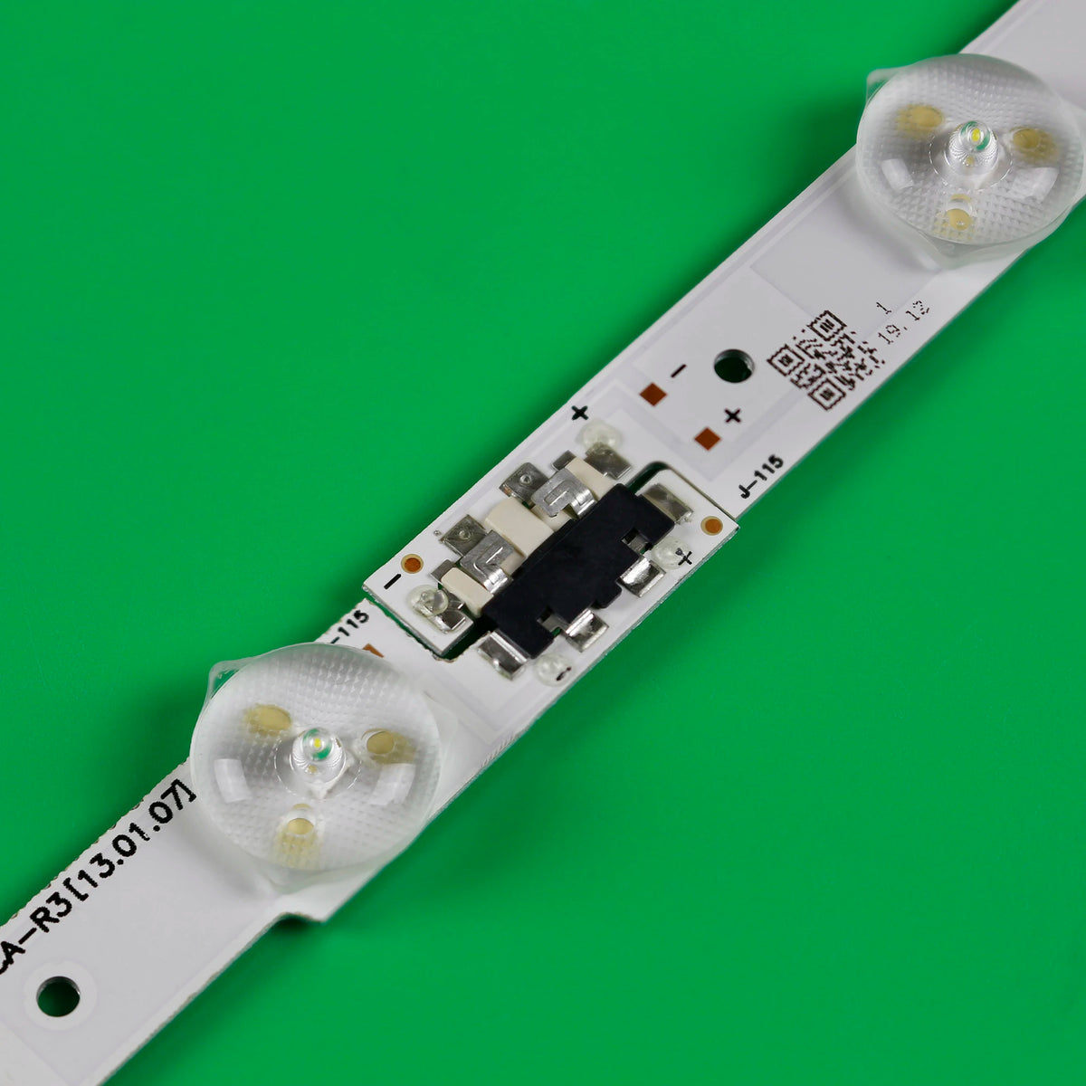 ruban led blanc moderne adhésif circuits imprimés diodes led éclairage télévision technologie