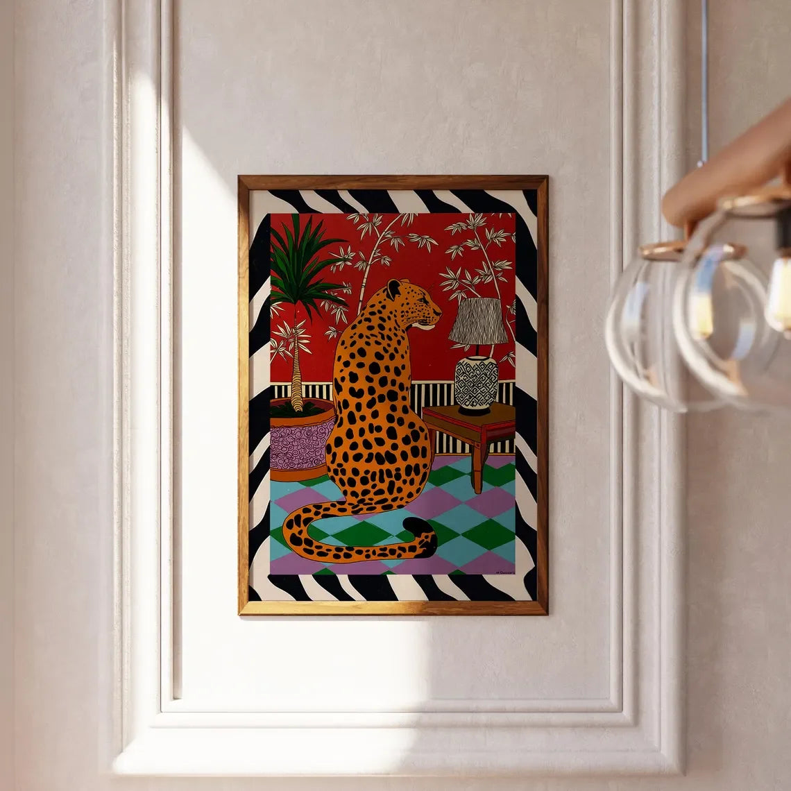tableau moderne léopard pop art géométrique couleur rouge beige opaque vertical