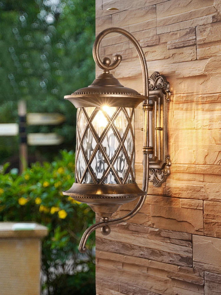 lampe murale bronze noir verre opalin classique vintage grille ajourée mur fixée interrupteur bouton