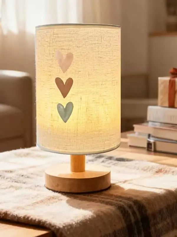 lampe table moderne tissu cœurs beige marron clair led usb tactile chambre coucherDecorationChambre CadeauFinitionBois
