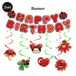 assiettes papier festives fourchettes couteaux serviettes nappe moderne points rouges noirs