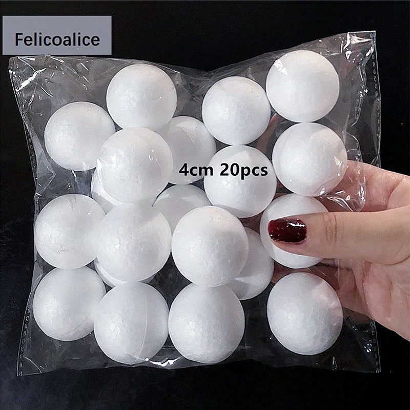 boules polystyrène blanc simples décorations fêtes mariage bricolage artisanat rondes lisses opaques variées tailles
