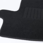 tapis sol noir pratique texture douce fibre synthétique voiture utilitaire