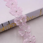 ruban decoratif brodé papillons mariage blanc rouge opacité broderie fine couture 1yard