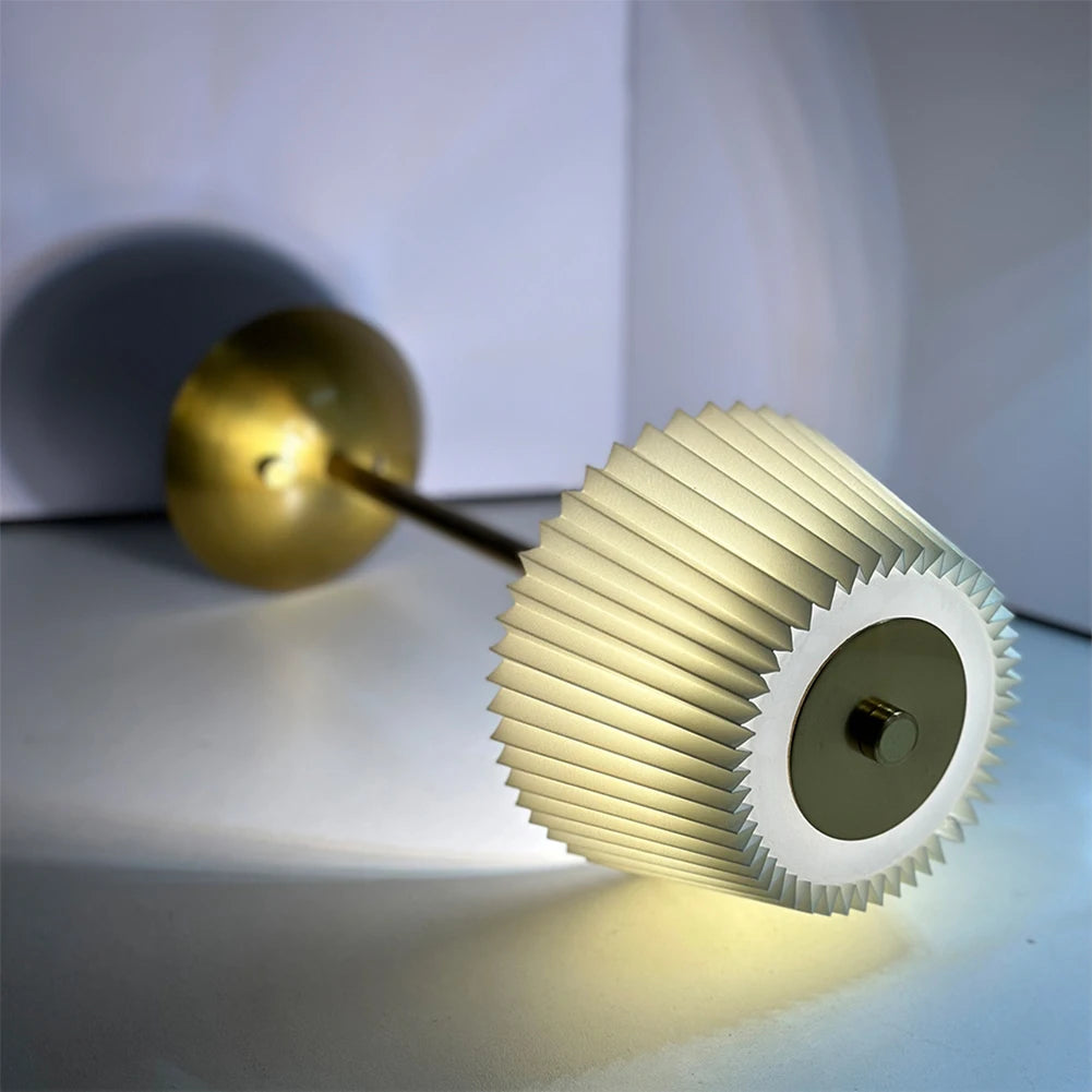 lampe chevet or plissée rechargeable usb moderne abat jour blanc rouge