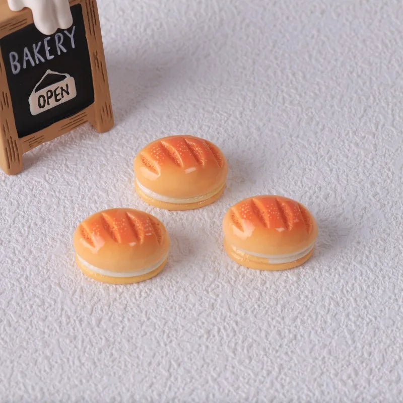 miniatures pains pâtisseries réalistes orange beige blanc détaillées résine peint artificiel