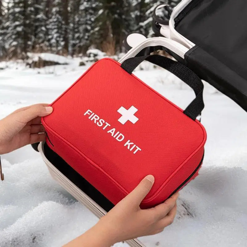 sac trousse premiers secours rouge noir first aid kit portable medicaments utile campingurgencevoyage