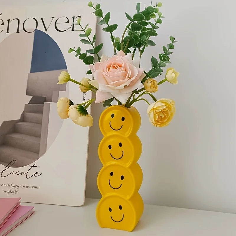 vase fleurs jaune rose vert moderne minimaliste smiley ondulé joyeux porcelaine