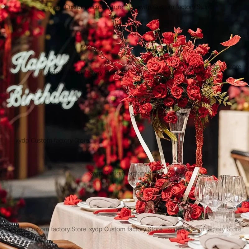 décoration événement mariage anniversaire rose anthuriums dahlia feuillage dense nappe tissu