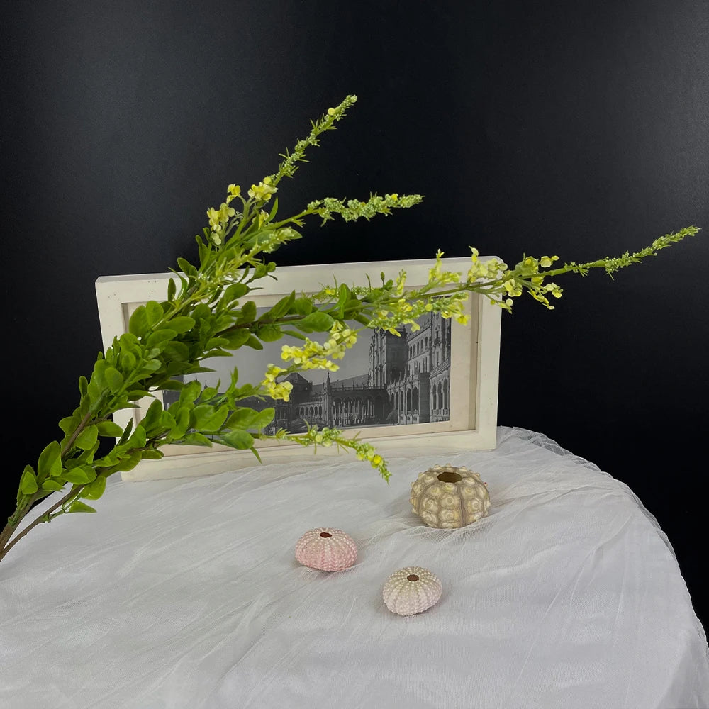 décoration intérieure bouquet artificiel fleurs modernes vert blanc bleu rose minimaliste