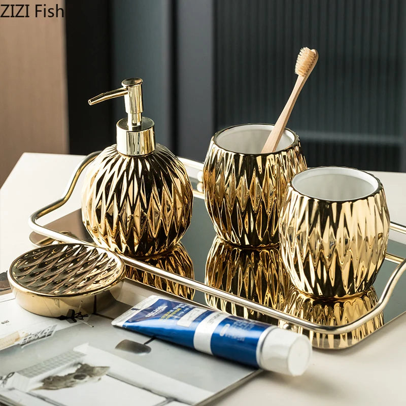 ensemble bain moderne or noir blanc distributeur savon tasse plateau élégant