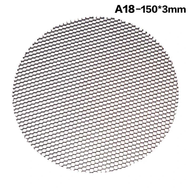 grille ventilation moderne noir maille nid d'abeille antiéblouissement aluminium opaquet fixations cachées