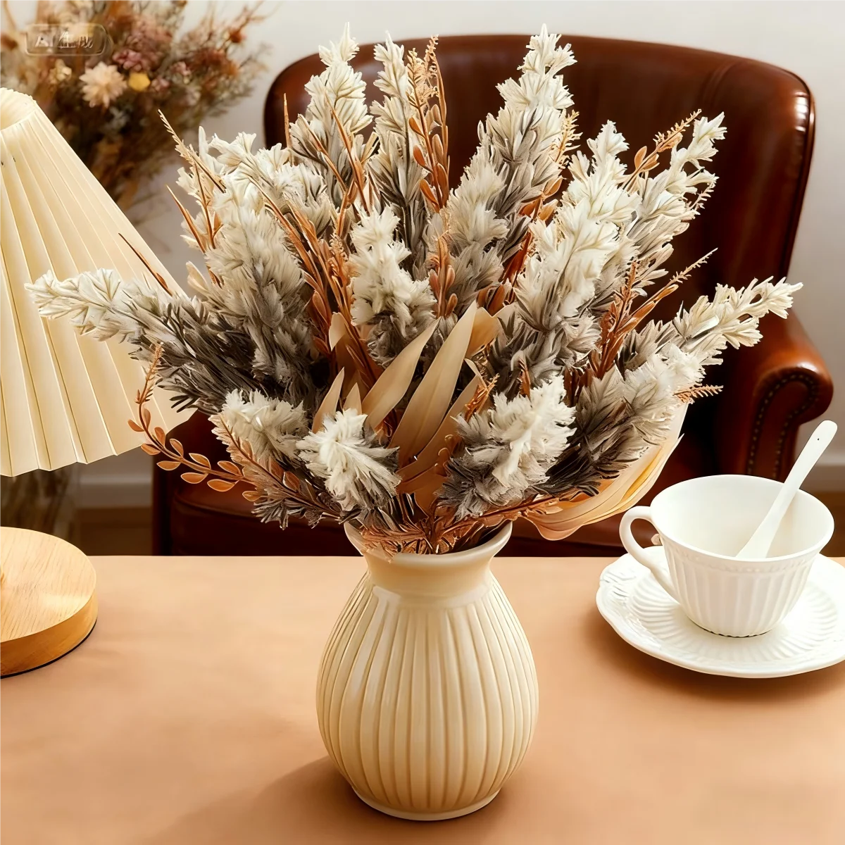 bouquet fleurs séchées rose feuilles graminées vase transparent naturel intérieur extérieur decoration chambre table