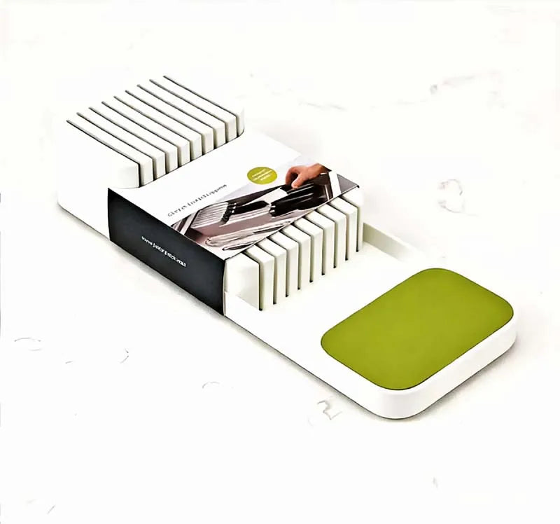 rangements couteaux cuisine empilables poignées colorées lames noires modernes pratiques multifonctionnels