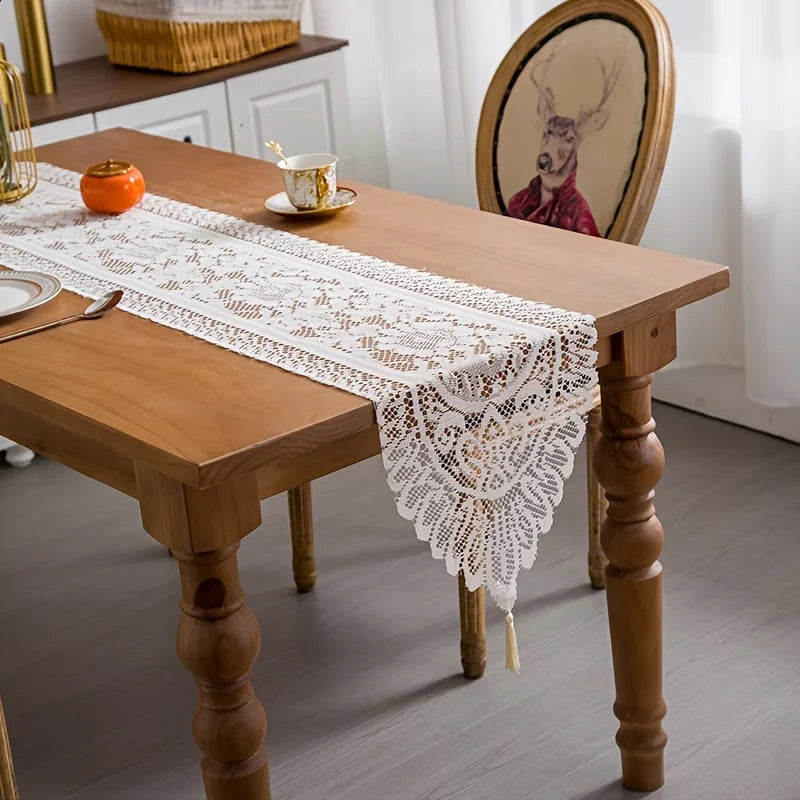 nappe dentelle motif floral transparent vintage rustique table noël