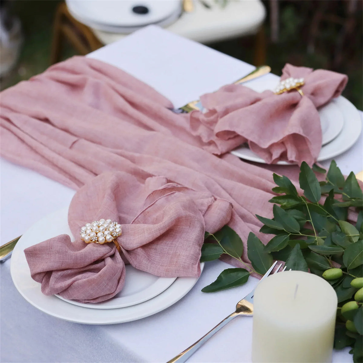 serviettes table bleu rose vert texture lin naturelle classique rustique bord effiloché