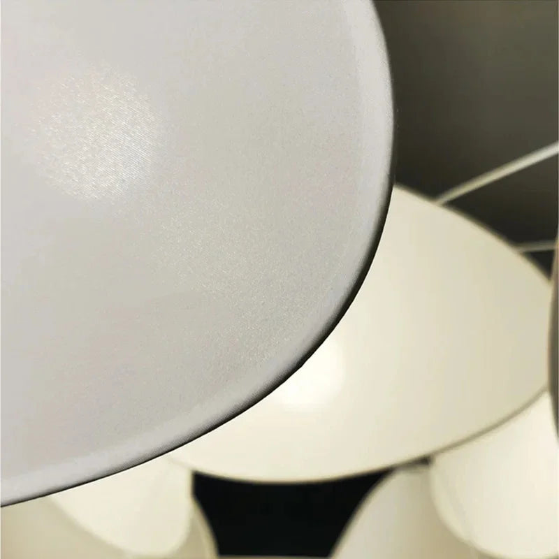 suspension lumineuse moderne blanc formes organiques ampoules câbles suspendus flux lumineux 2000 82000 certification