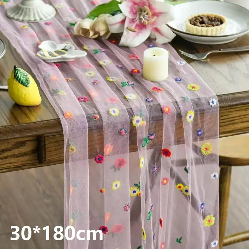 table chevet brodée fleurs transparente couleur blanc jaune vert rose bleu festive anniversaire mariage