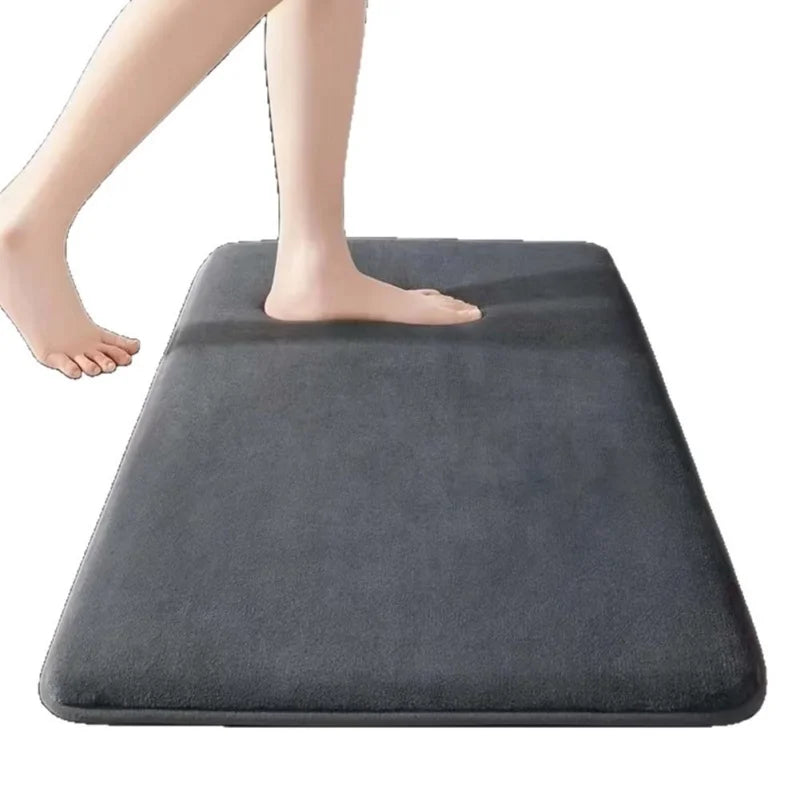 tapis bain gris texturé moderne absorbant salle bain maison decoration intérieure