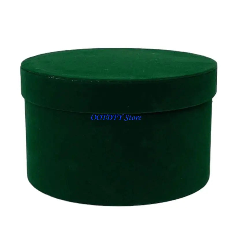 boîtes rondes mariage carreaux écossais rouge vert classiques bijoux écharpes laines