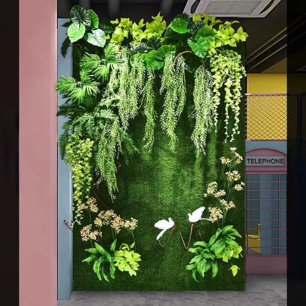 panneau végétal mural herbe artificielle feuillage vert dense décoration jardin intérieur extérieur plante décorative