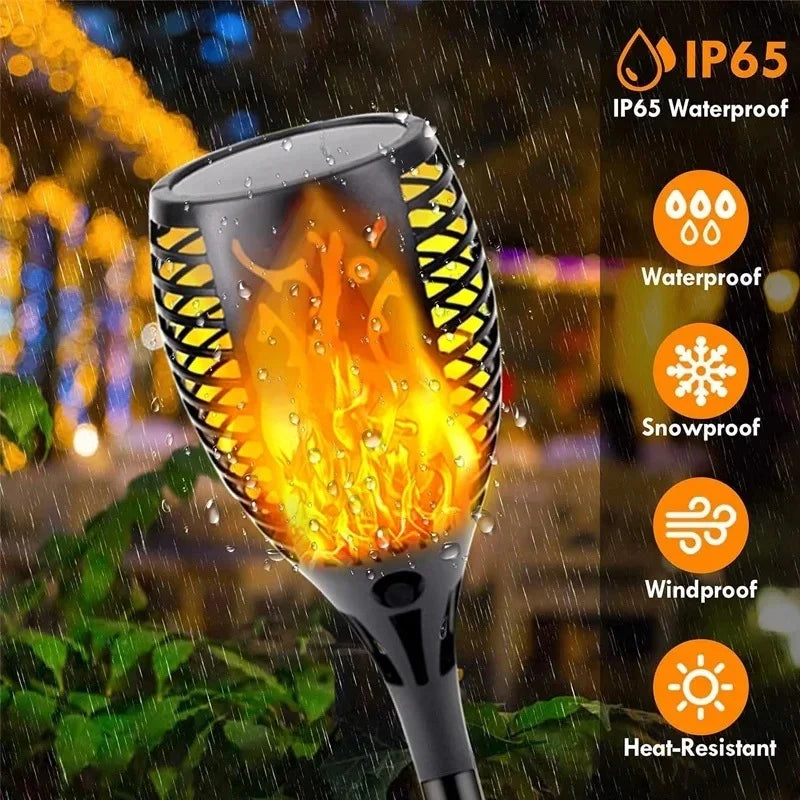 lanterne solaire led effet flamme vacillante moderne noire motif floral étancheextérieur jardin allée patio