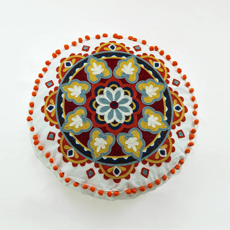 taies d'oreiller rondes géométriques coton polyester pompons blancs ethnique bohocoration intérieure hôtelière hôpitalisée