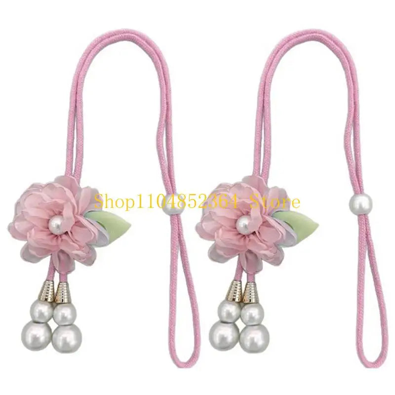 rubans fenêtre décoratifs élégants couleurs variées bleu rose beige