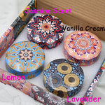bougies parfumées boho chic motifs floraux violet blanc bleu rouge jaune pack pièces