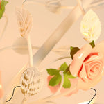 chandelier suspens rose blanc feuilles fleurs shabby chic floral romantiquebranches