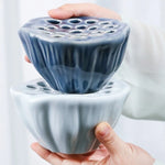 cache pot porcelaine bleu clair rose pâle vert pastel motifs perforations texture ondulée moderne