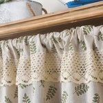 rideau fenêtre cuisine polyester feuilles vert olive fond beige classique bordure ajourée blanc opacité