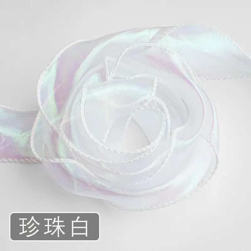 rubans organza holographiques rose jaune vert bleu blanc modernes élégants décoration emballage fêtes