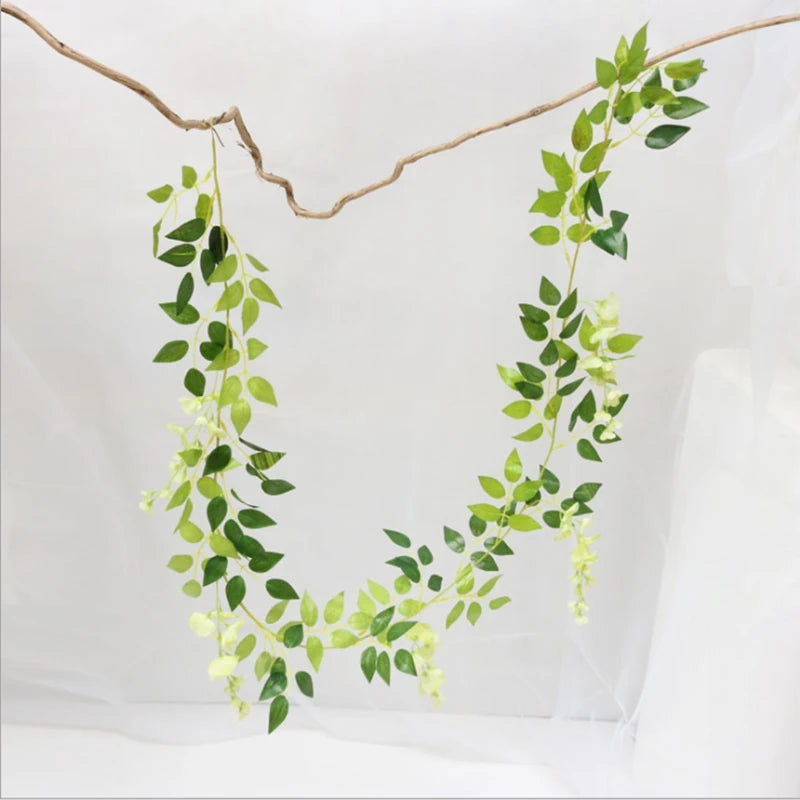 Guirlande fleurs artificielles hortensia vert blanc rose violet mariage intérieur