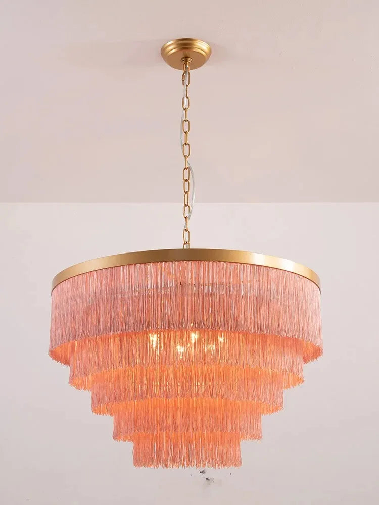 suspension lumineuse franges moderne or blanc gris élégant chambre fille lumière bohème