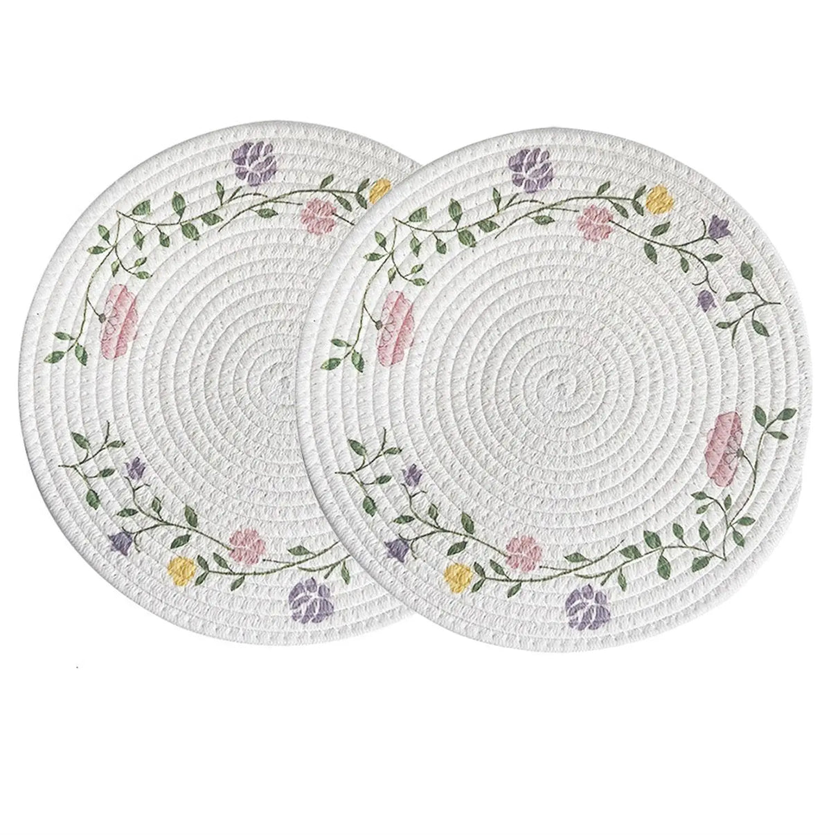 ensemble assiettes sous verres fleurs motif artisanal rustique cuisine table manger