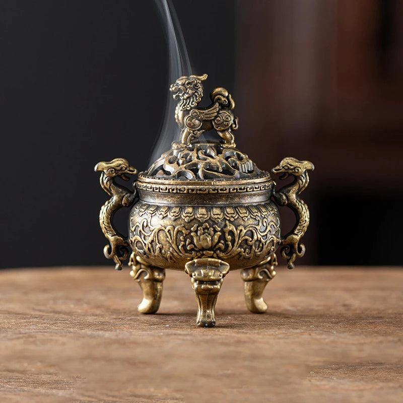 censer artisanal bronze ornementé motifs géométriques vintage floral deco maison