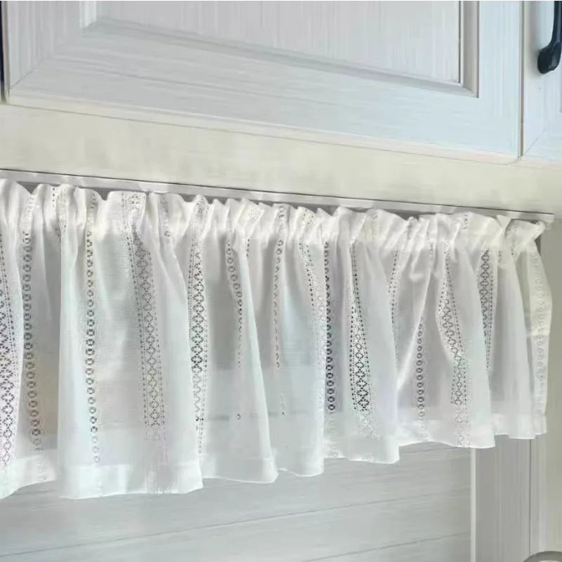 rideau blanc semi transparent broderie fine classique polyester dimensions variées vintage motifs géométriques