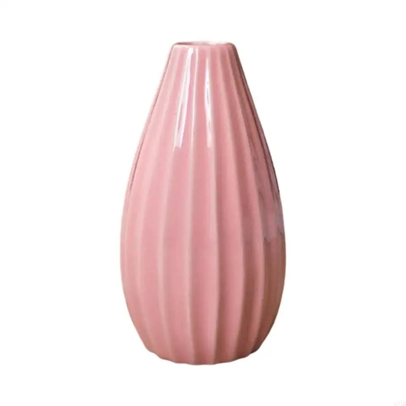vases céramique plissés blanc vert bleu rose minimaliste décoration maison salon
