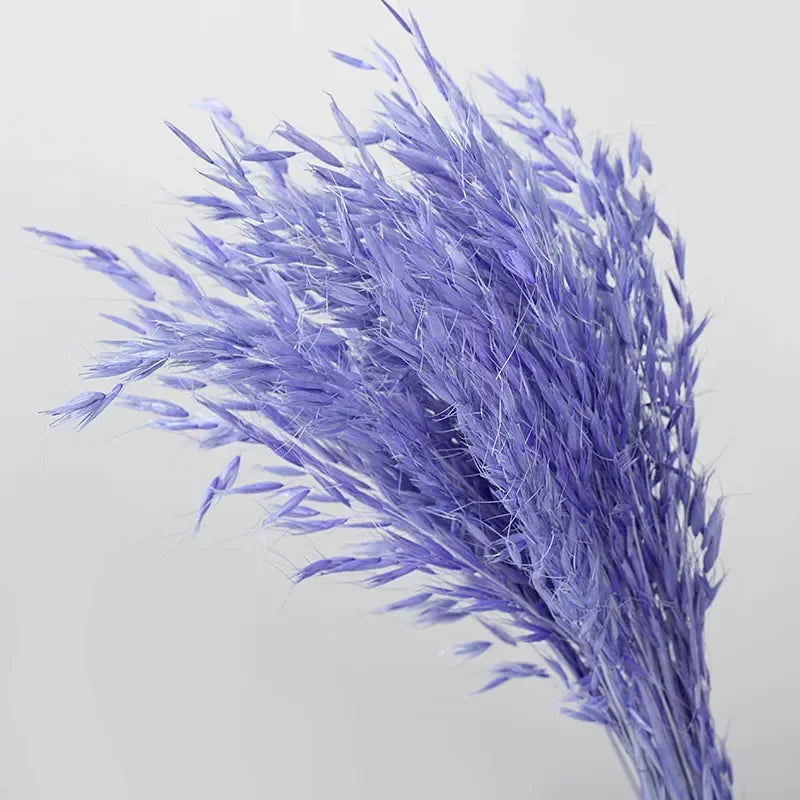 décoration intérieure plumes artificielles violet vert blanc orange jaune rose pâle naturel boho anniversaire