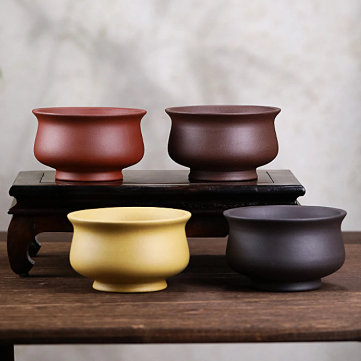 pot succulentes céramique moderne noir marron jaune sans finition opaque plante fleur