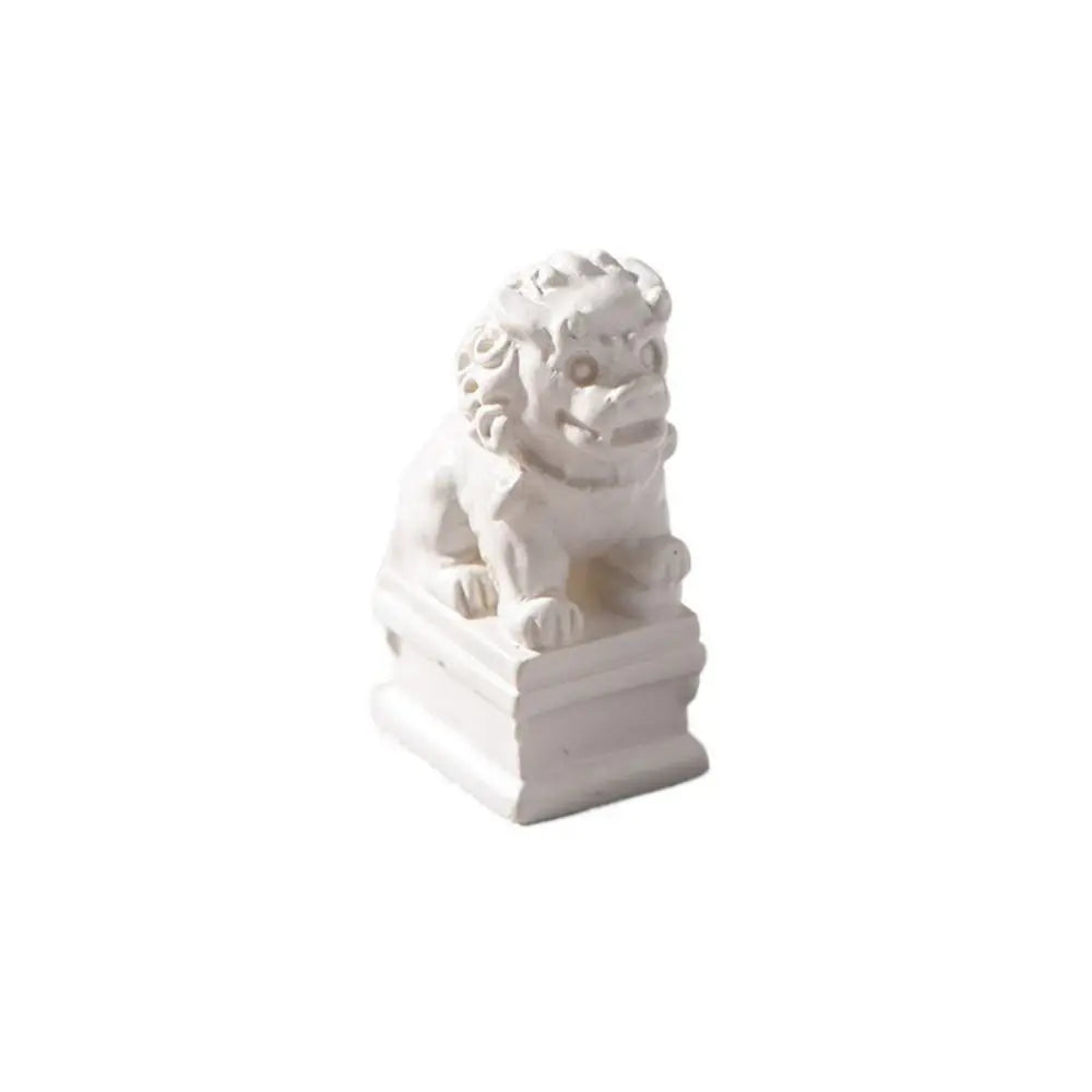 miniature village traditionnel résine beige gris brun foncé toitures tuiles statues lions chinois decoration