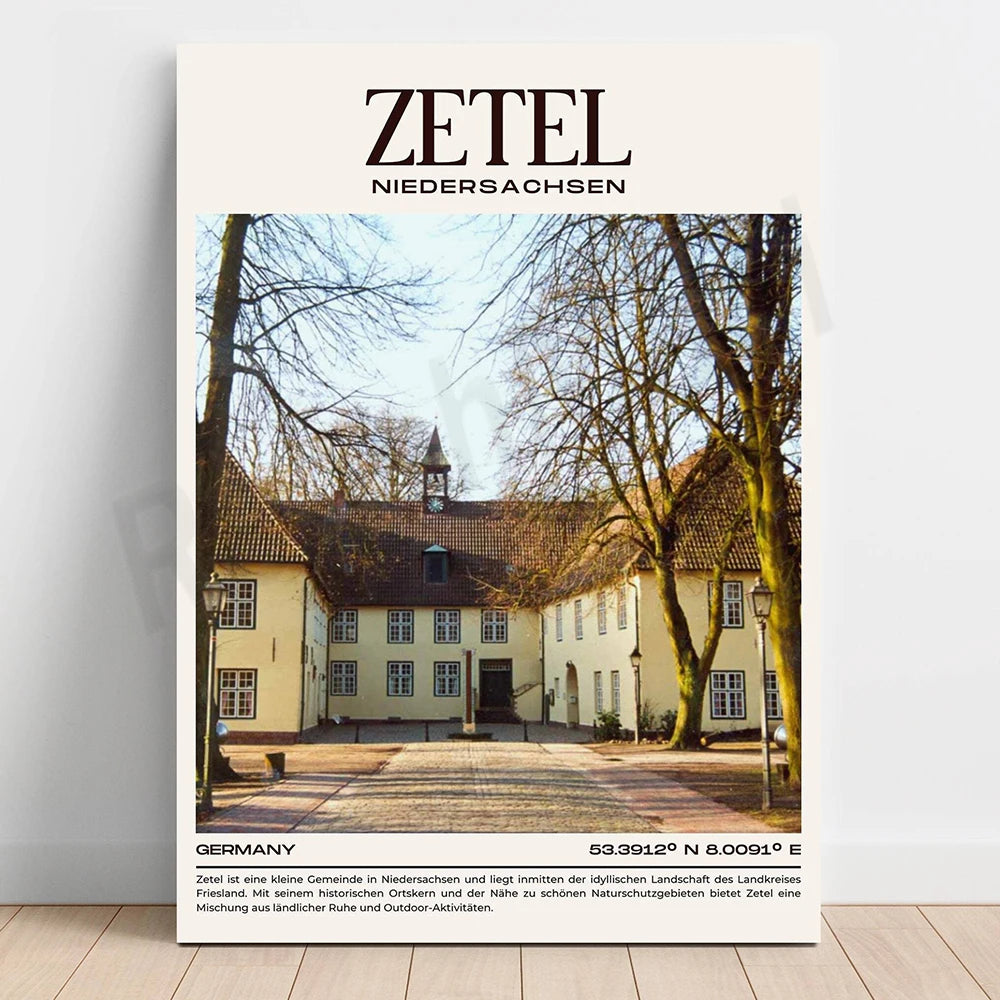 Un village allemand historique avec des maisons à colombages jaunes, entouré d'arbres nus au premier plan, offrant une scène typique de la région de Niedersachsen.