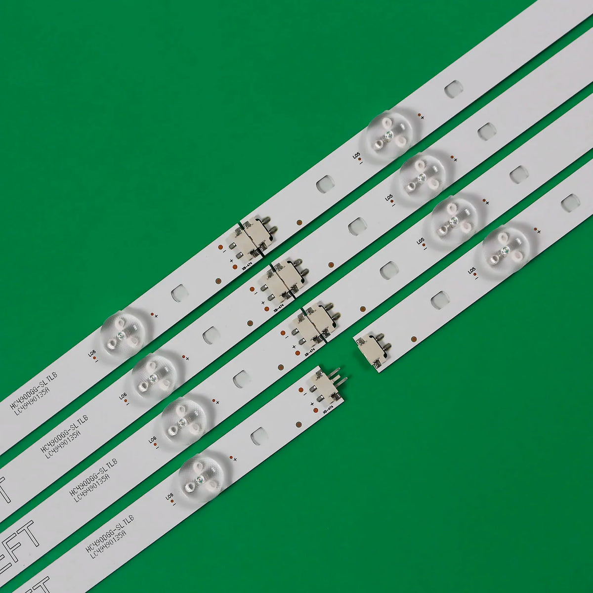 bande lumineuse led blanc moderne connecteurs étiquettes codes numéros série