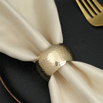 anneau serviette métal doré argenté moderne élégant décoration table mariage anniversaire festive respectueux environnement